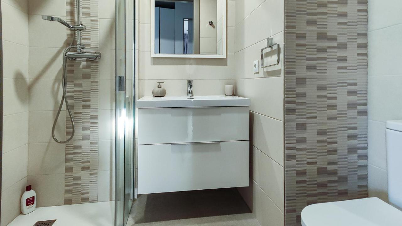 Vivabien Playa I - Apartamentos Junto Al Mar Benicàssim Exteriör bild